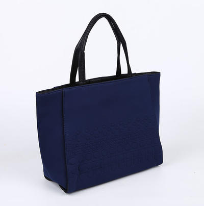 Fashion Style Beach Bag Ladies Perforated Popular Handbags